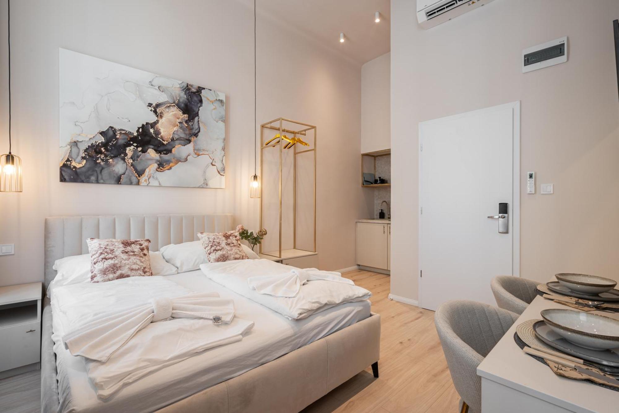 W30 - Wesselenyi Charming Apartment - Best Location By Bqa ブダペスト エクステリア 写真